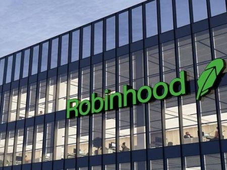 Robinhood New Products Including Advisor Network and AI Tools
