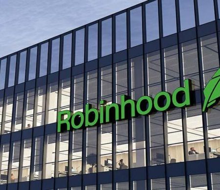 Robinhood Shares Soar After Q4 & Full-Year 2024 Results
