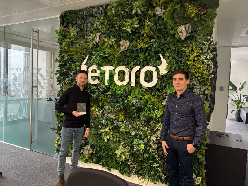 eToro Introduces Personalized “For You” Feed Experience