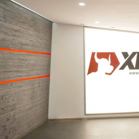 XM Secures SCA Category 5 License in the UAE